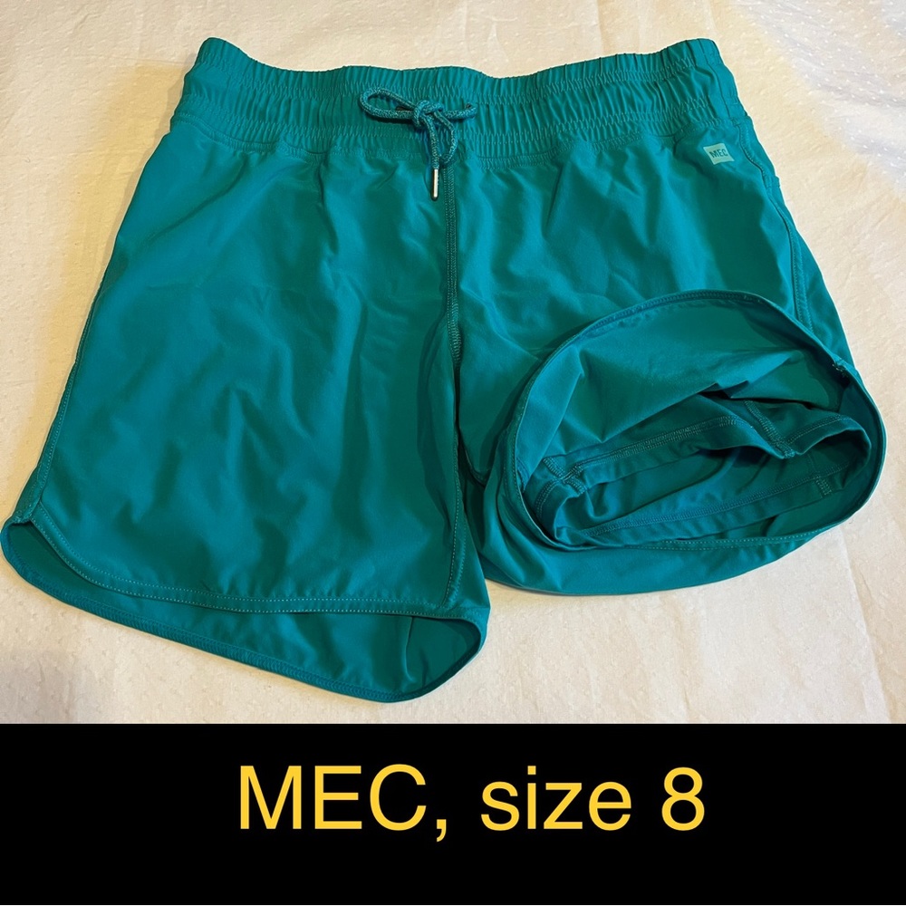 MEC running shorts size 8